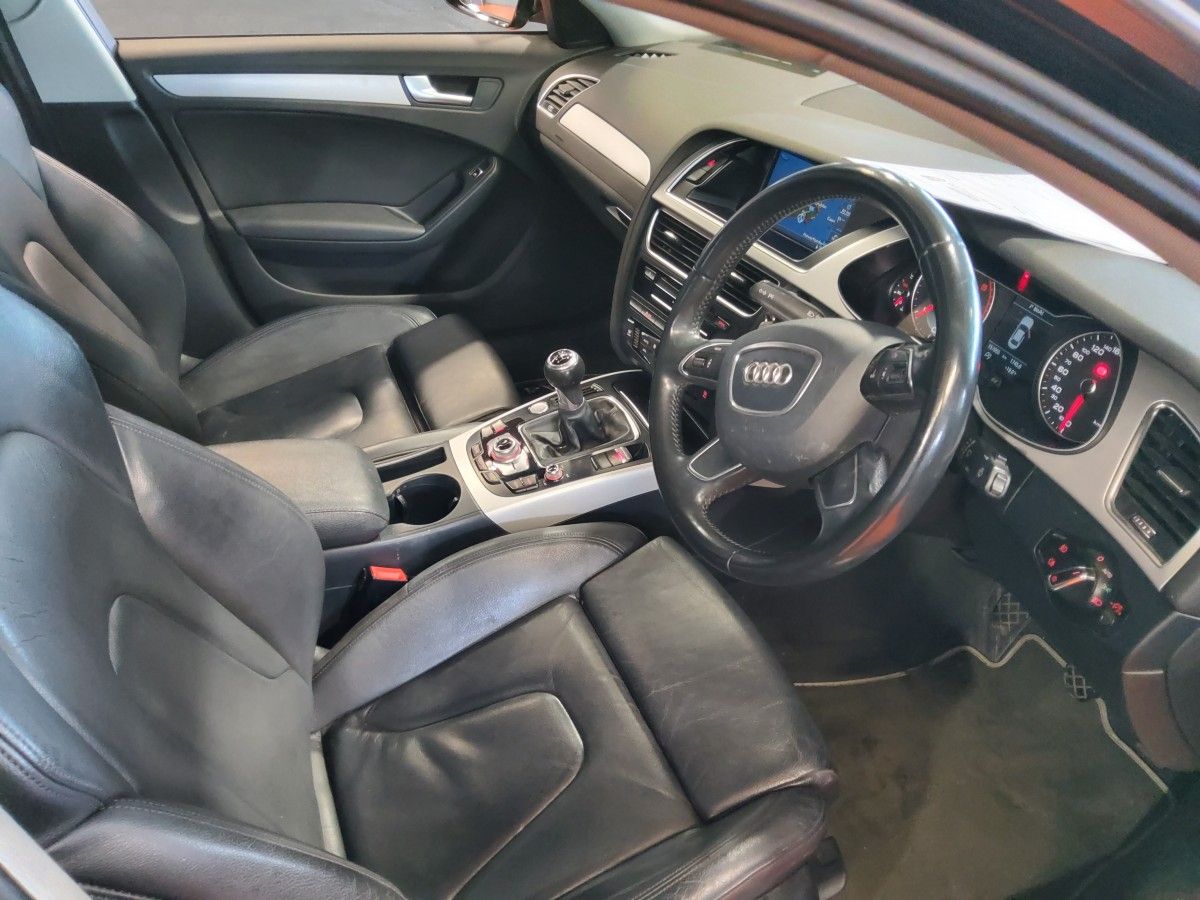 Audi A4 2.0TDI 136HP Ultra SE