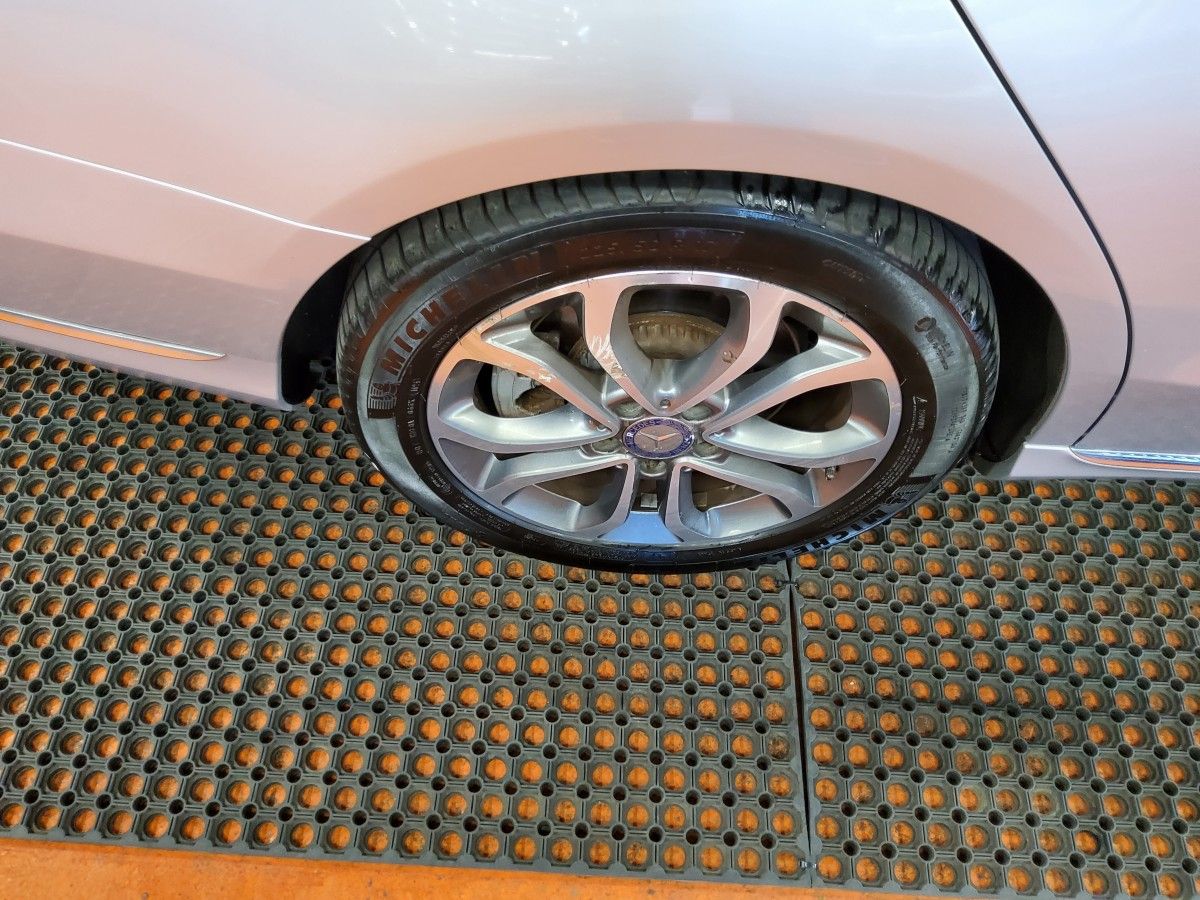 Mercedes-Benz C-Class C 300 BLUETEC HYBRID A/T