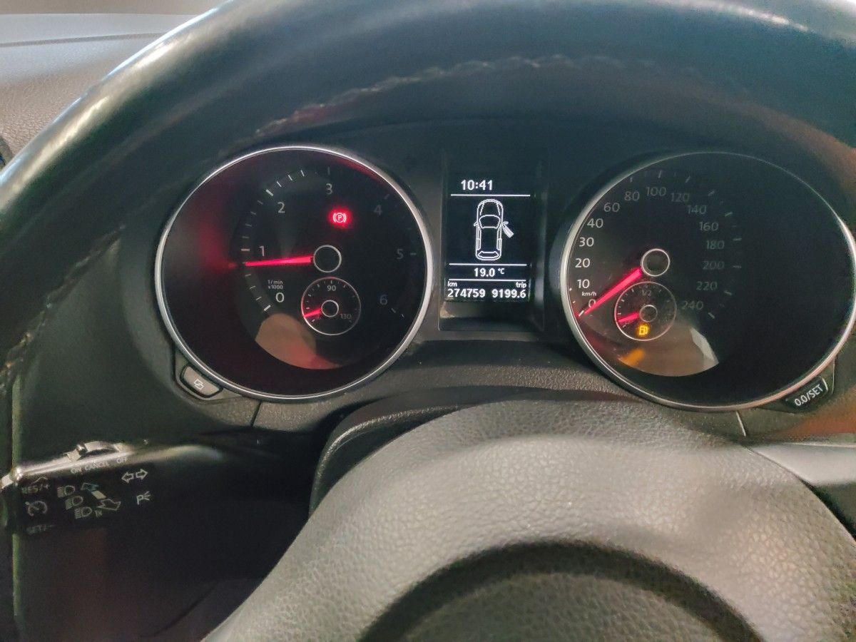 Volkswagen Golf 1.6 TDI 105BHP EDITION-R
