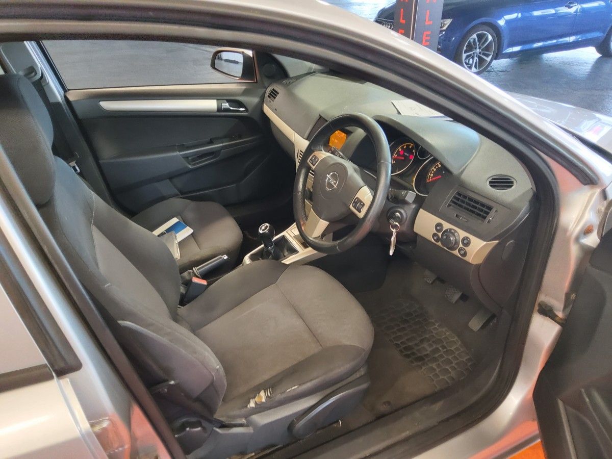 Opel Astra 1.4 16V CLUB