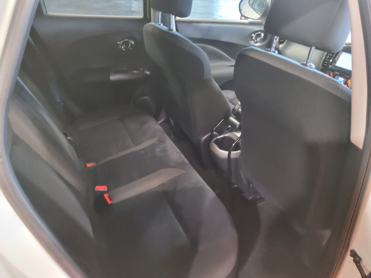 Nissan Juke 1.6 litre petrol SV CVT