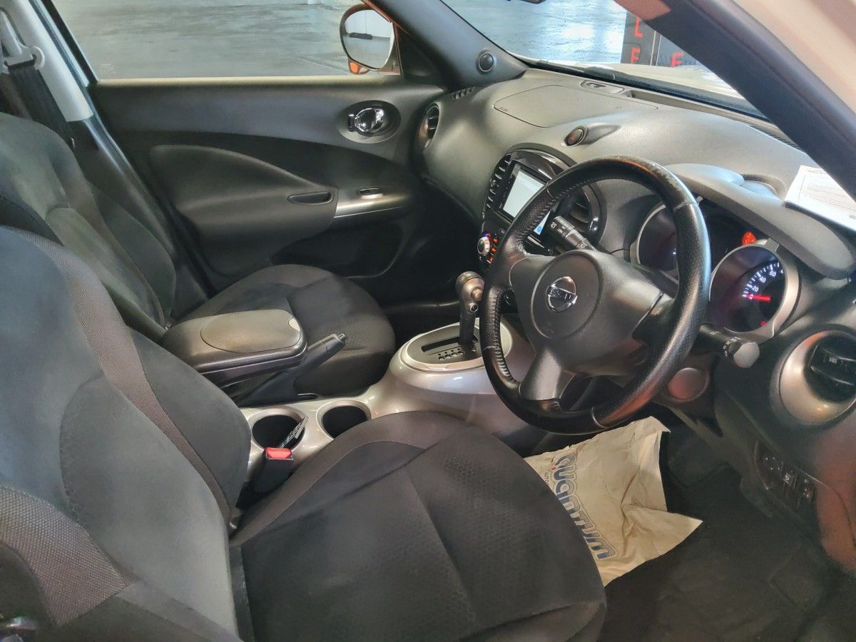Nissan Juke 1.6 litre petrol SV CVT
