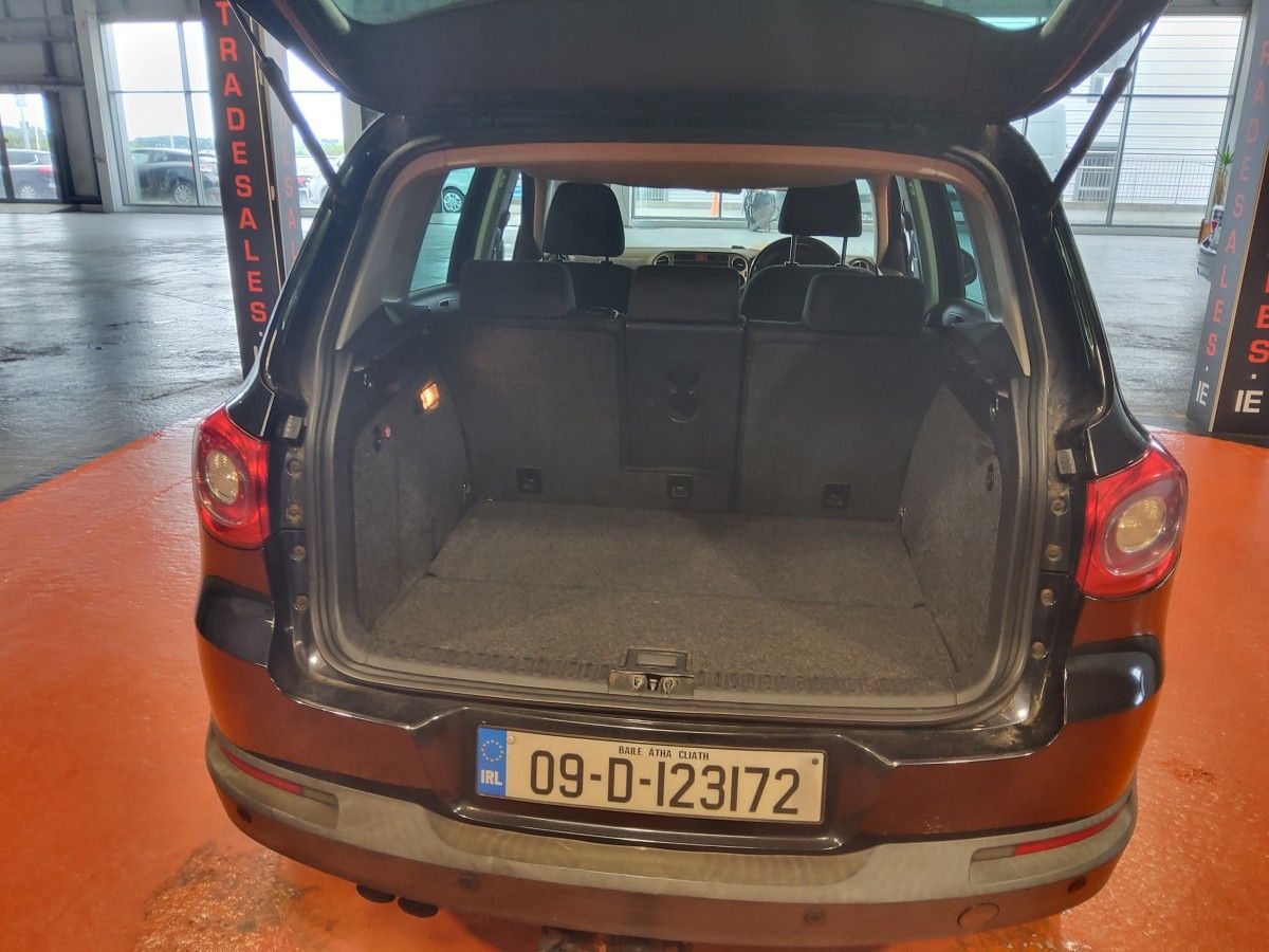 Volkswagen Tiguan 2.0 TDI BLUEMOTION TREND & FUN