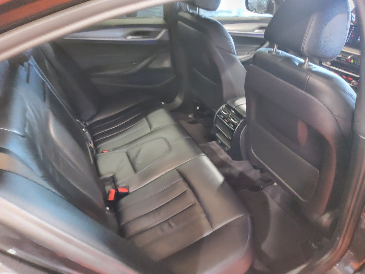 BMW 5 Series 530e M Sport Auto