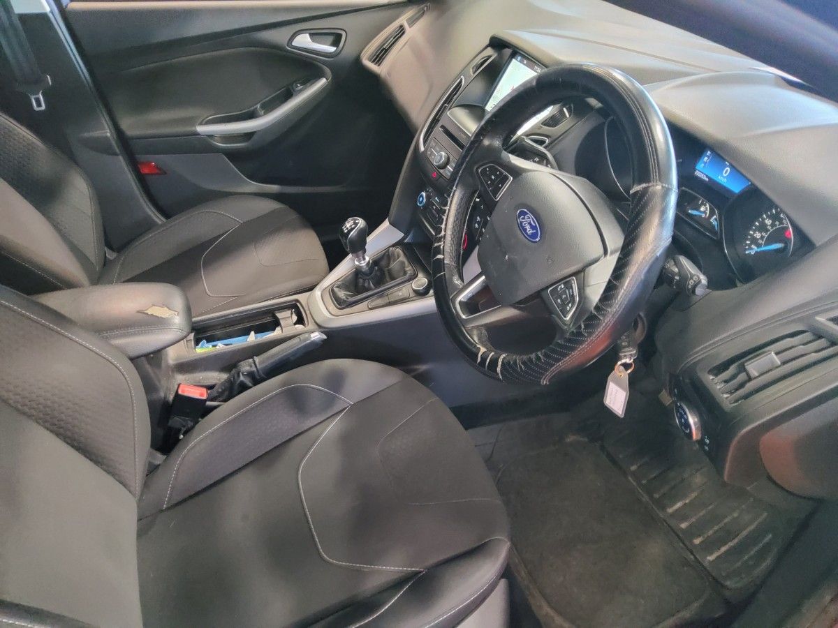 Ford Focus 1.5 TDCi 120PS Zetec PowerShift