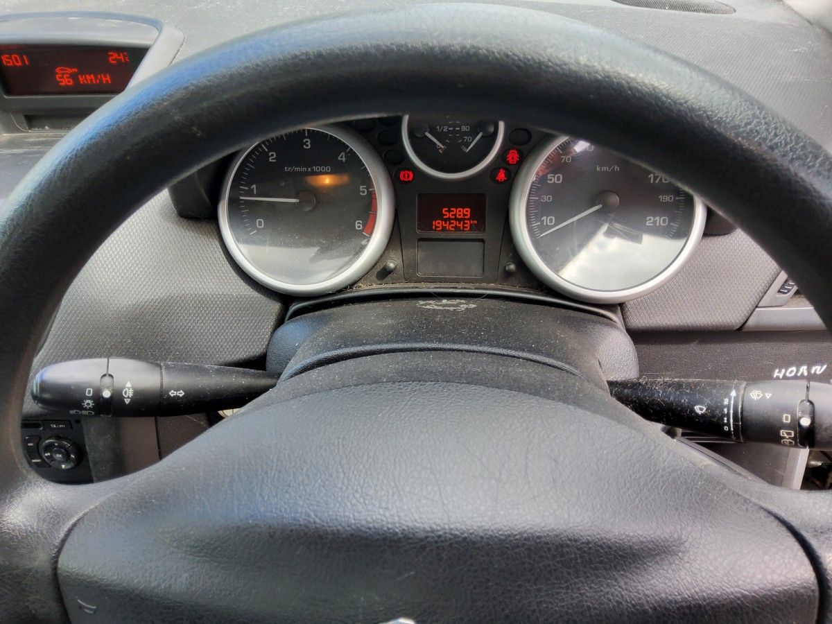 Peugeot 207 1.4 HDI 70 bhp ACCESS