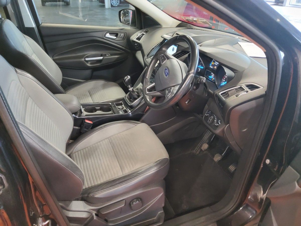 Ford Kuga 1.5TDCi 120PS FWD Titanium