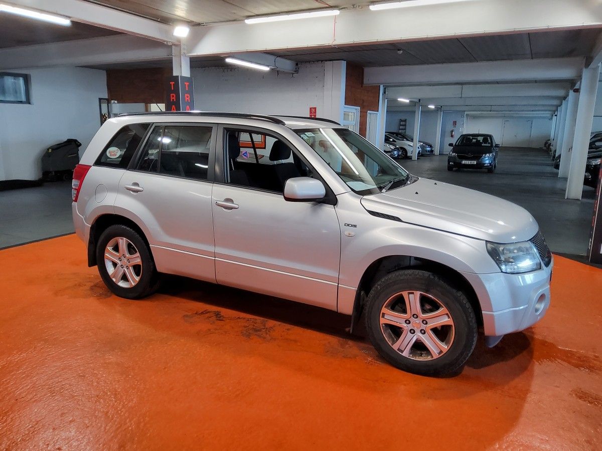 Suzuki Grand Vitara 1.9 TD