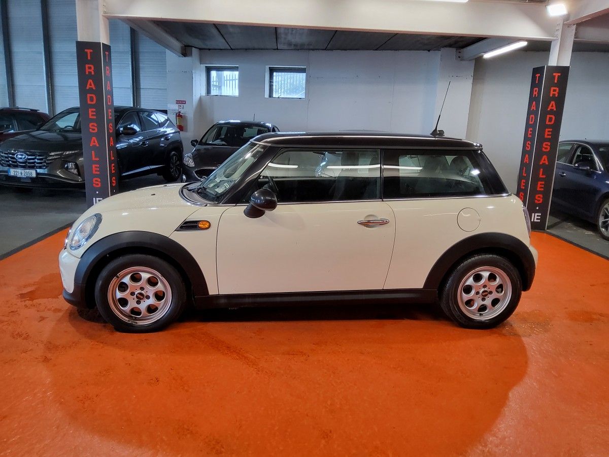 MINI Cooper 1.6 COOPER AUTO
