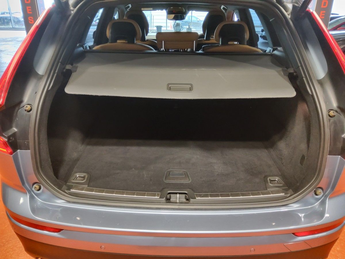 Volvo XC60 D4 (190hp) AWD Momentum Automatic