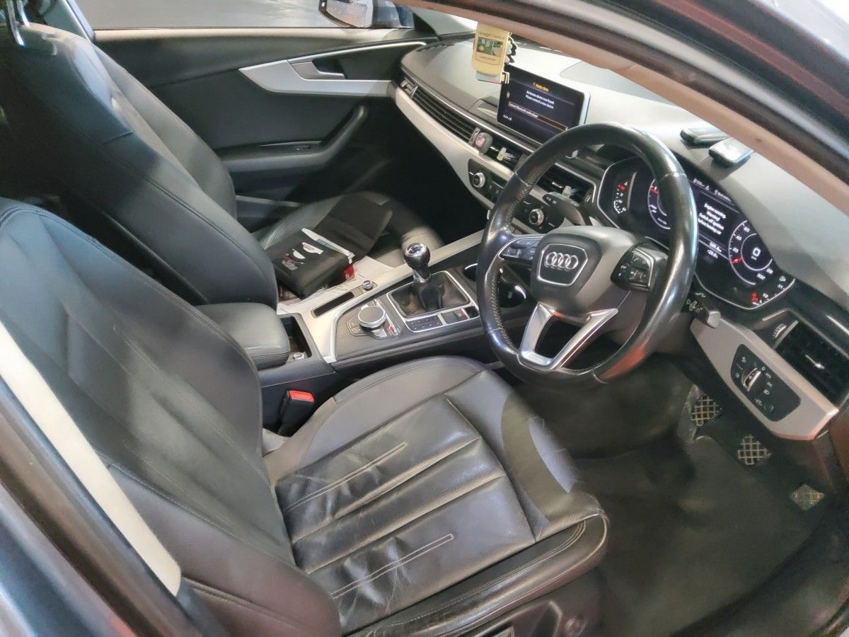 Audi A4 2.0TDI 150HP SE Ultra