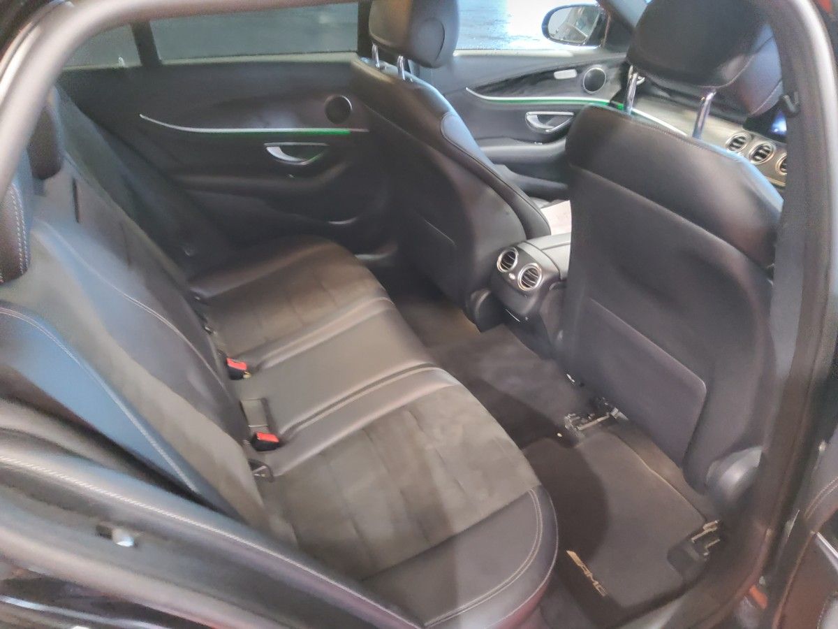 Mercedes-Benz E-Class E220 AMG D A LINE