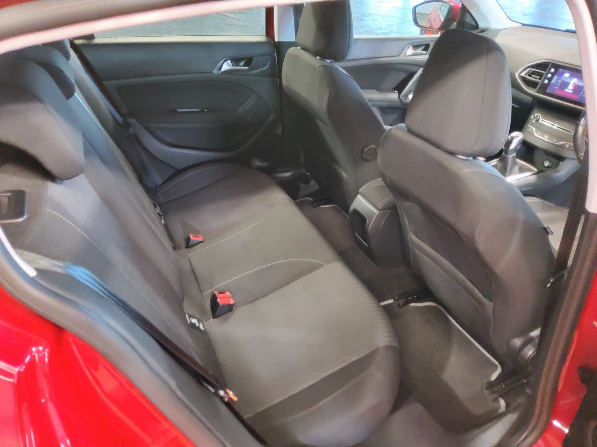Peugeot 308 1.6 BLUE HDI 100bhp Active Addvantage