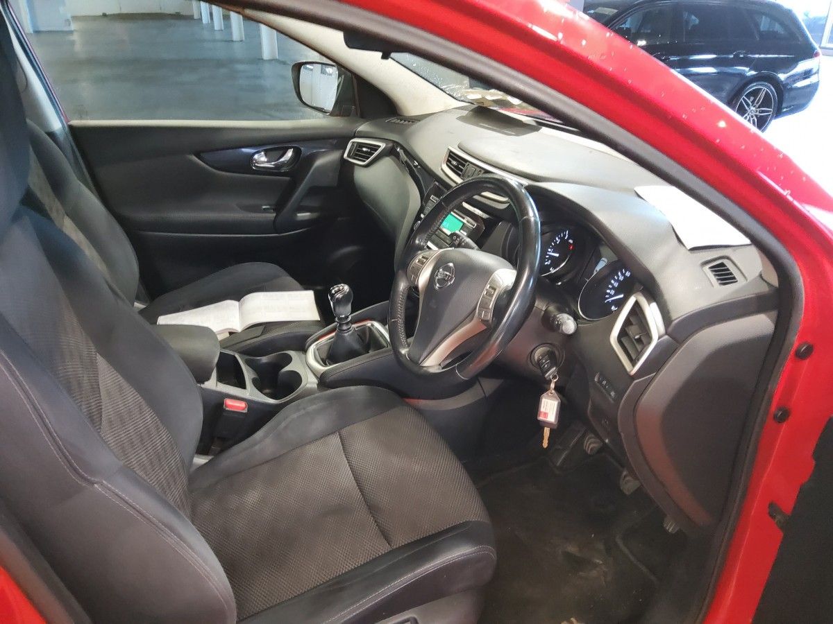 Nissan QASHQAI 1.2 PET SV