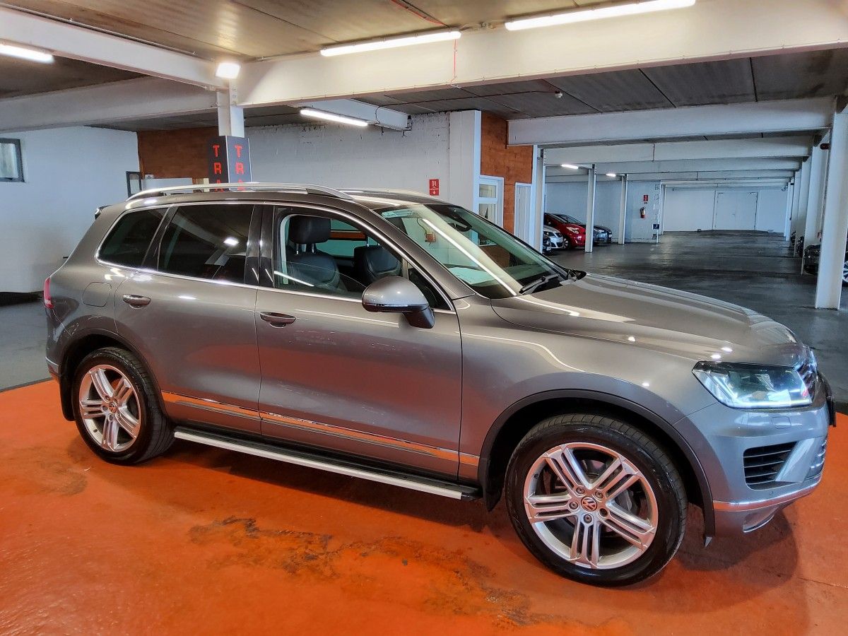 Volkswagen Touareg TOUAREG TOUAREG CV 3.0 TDI 262 B