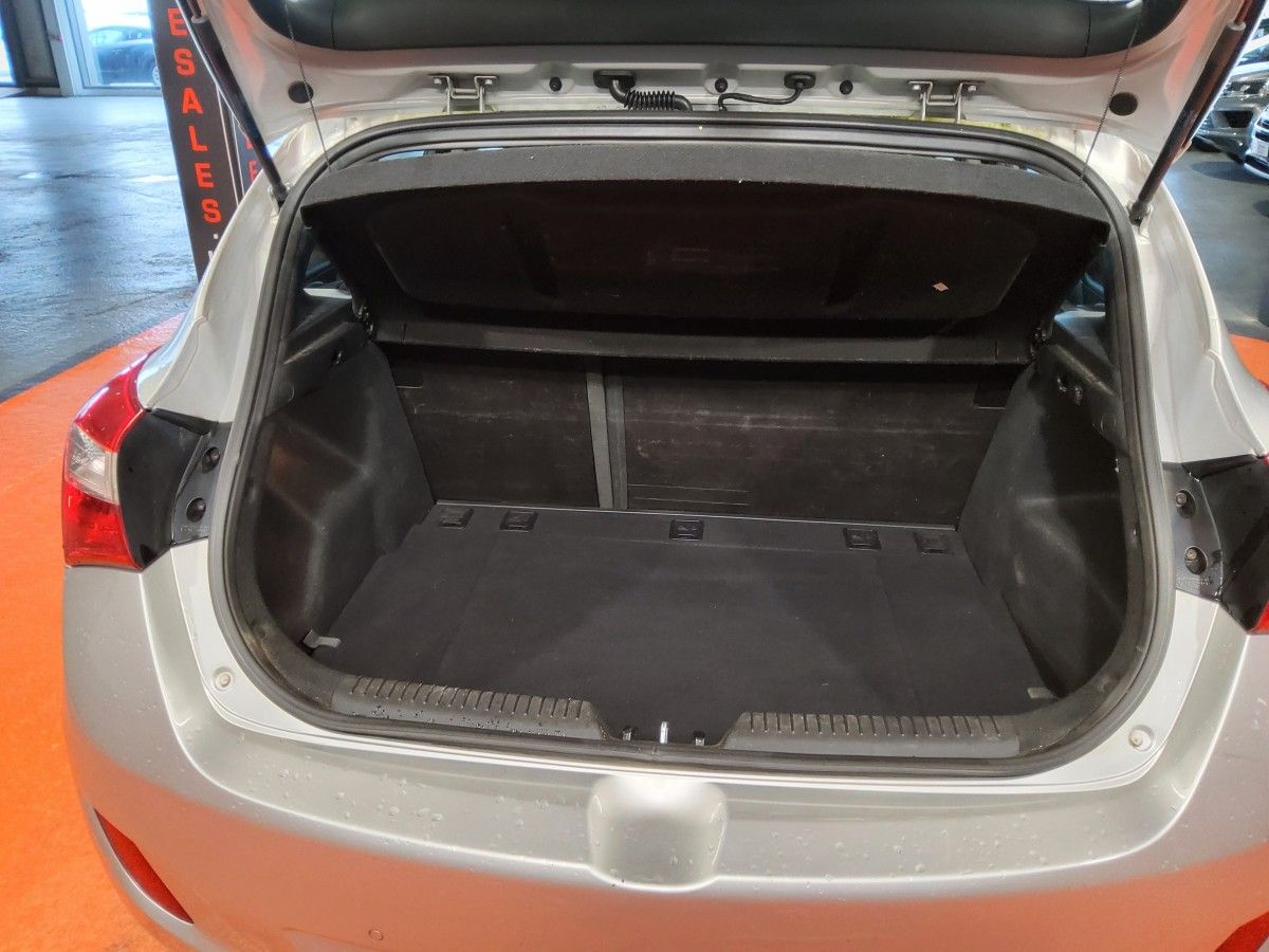Hyundai i30 1.6 Diesel Deluxe