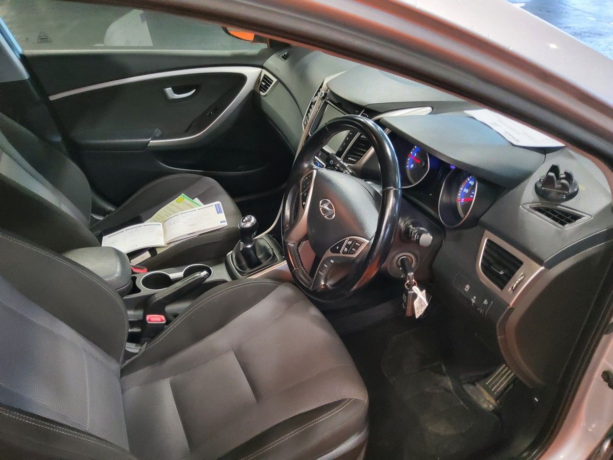 Hyundai i30 1.6 Diesel Deluxe