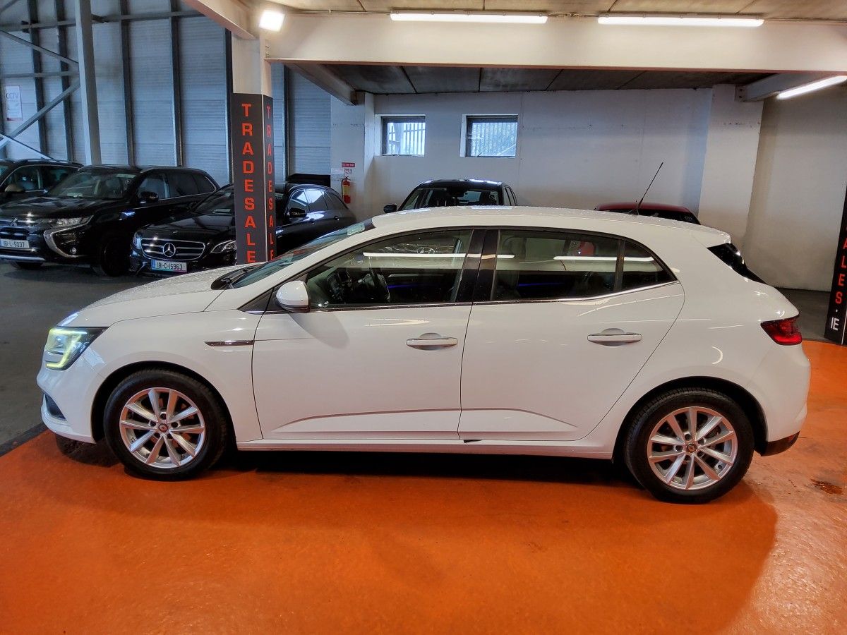 Renault Megane RENAULT MEGANE DCI DYNAMIQUE NAV 110
