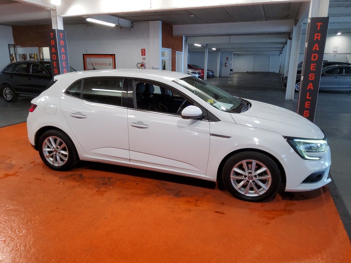Renault Megane RENAULT MEGANE DCI DYNAMIQUE NAV 110