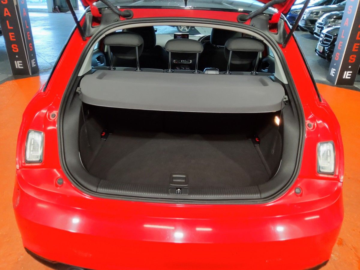 Audi A1 1.4TDI 90HP SE