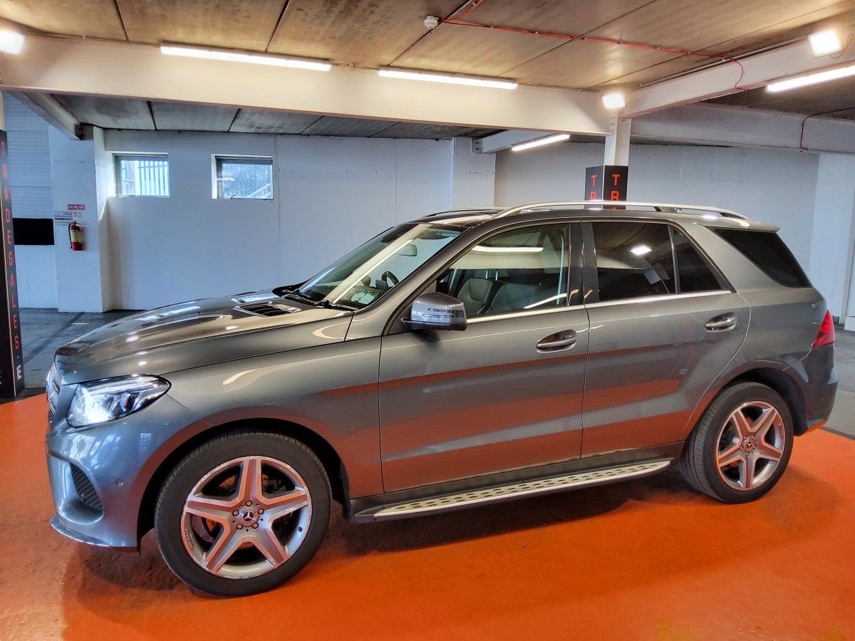Mercedes-Benz GLE GLE 250 D AMG SPORT 4Matic