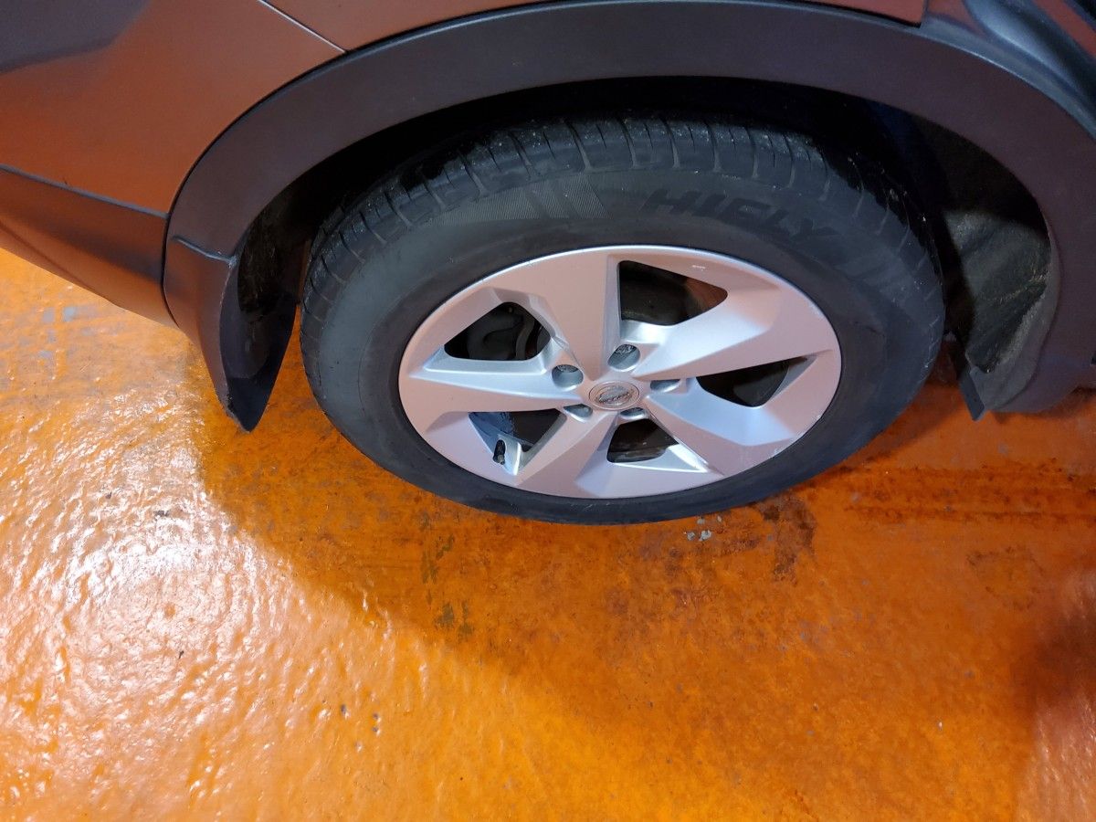 Nissan QASHQAI 1.2 PET SV CVT