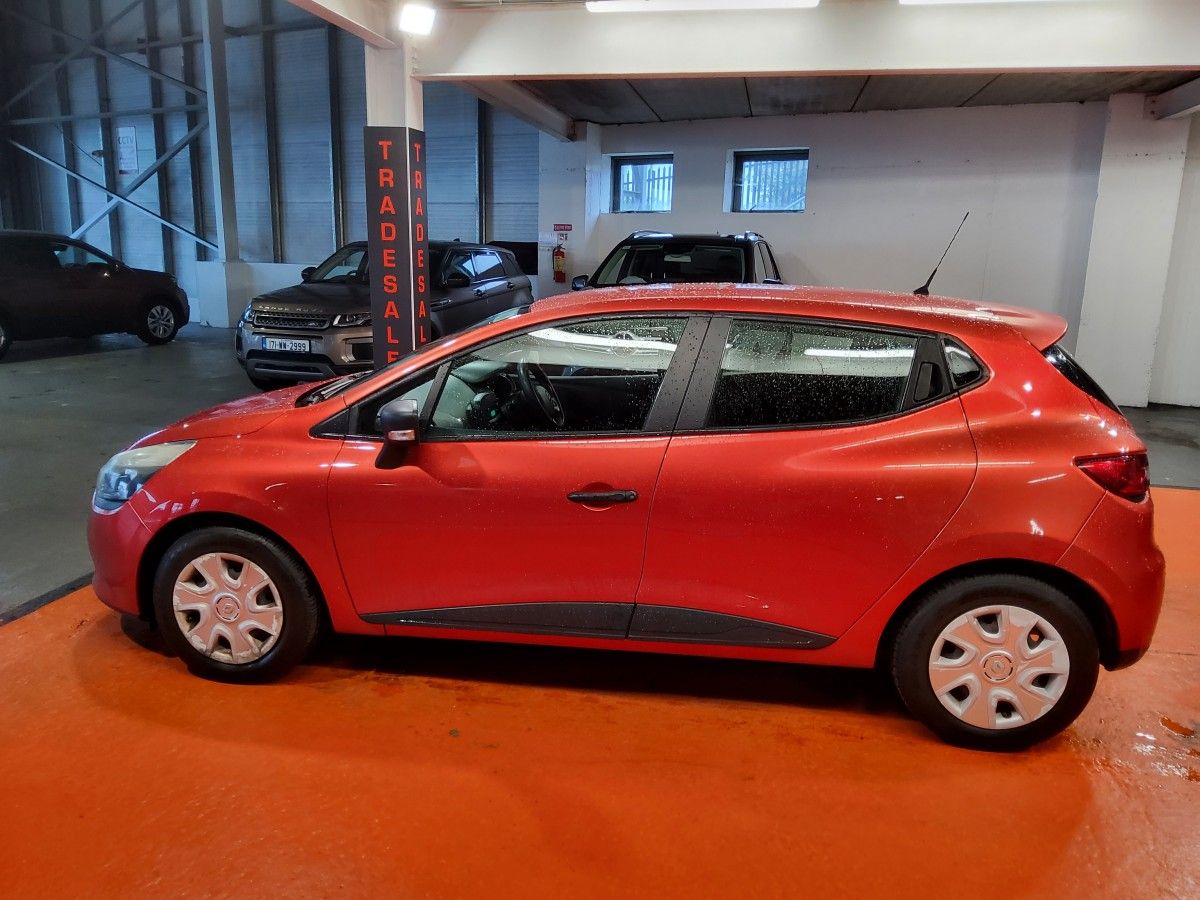Renault Clio 1.2 16V 75 EXPRESSION
