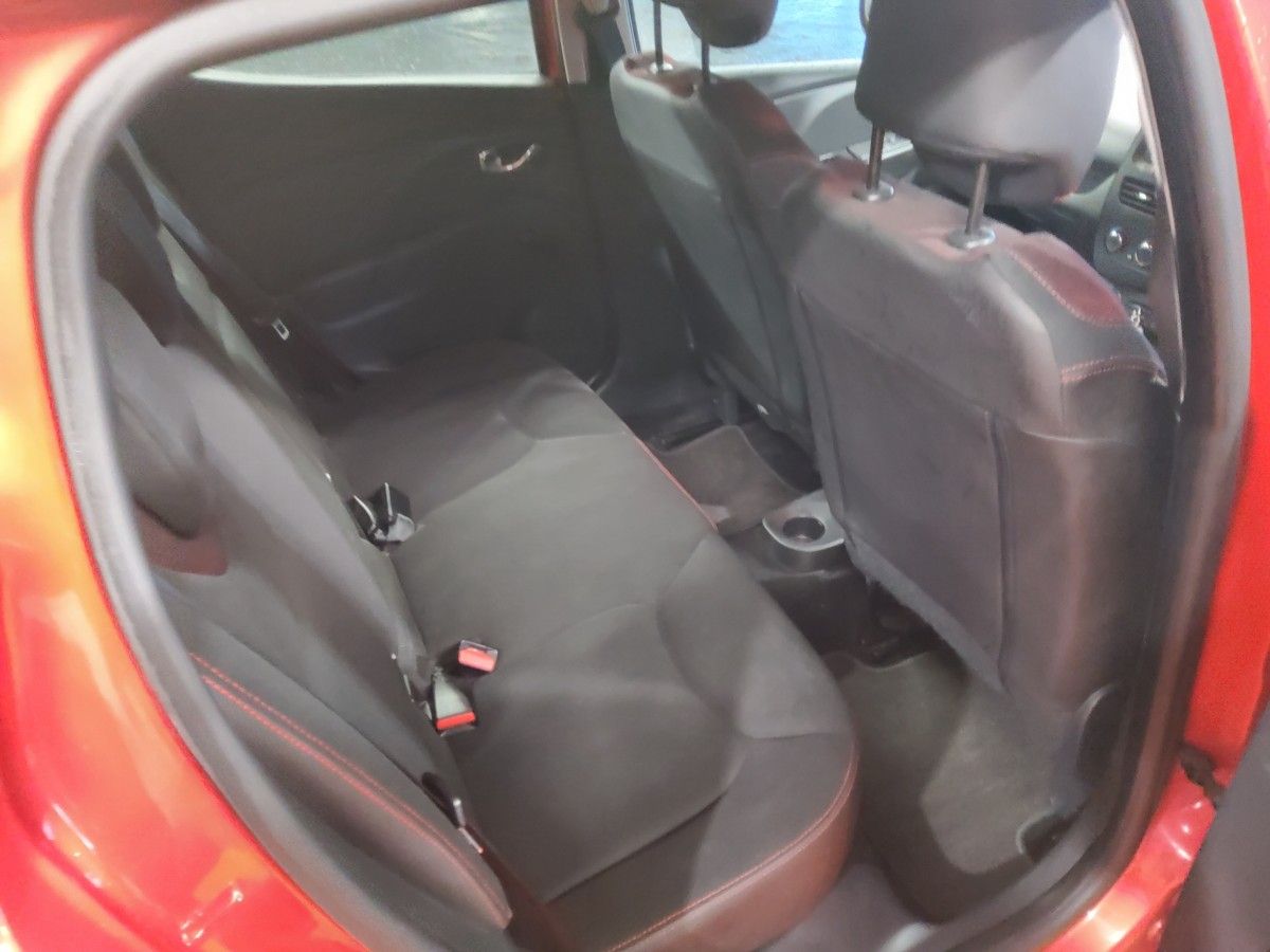 Renault Clio 1.2 16V 75 EXPRESSION