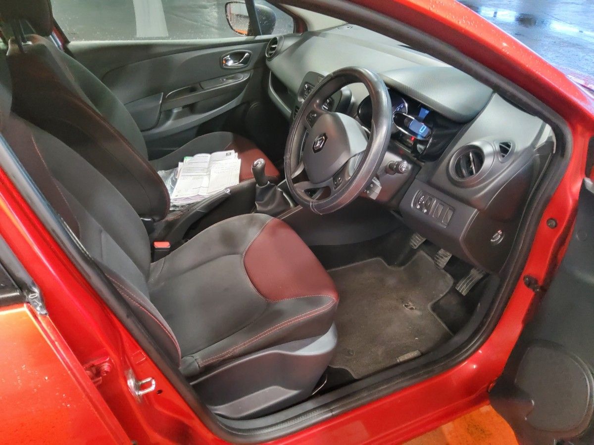 Renault Clio 1.2 16V 75 EXPRESSION