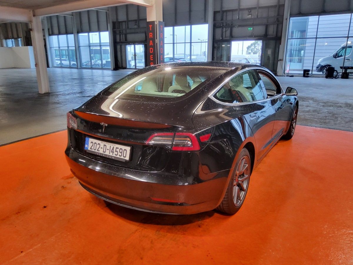 Tesla Model 3 Standard Range Plus (RWD)