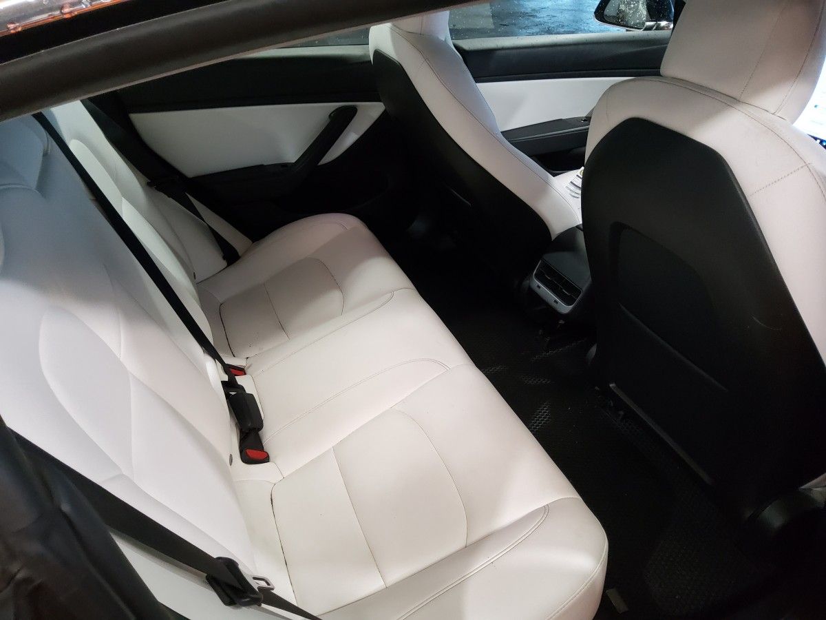 Tesla Model 3 Standard Range Plus (RWD)