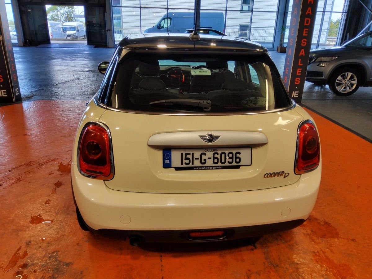 MINI Cooper Cooper D