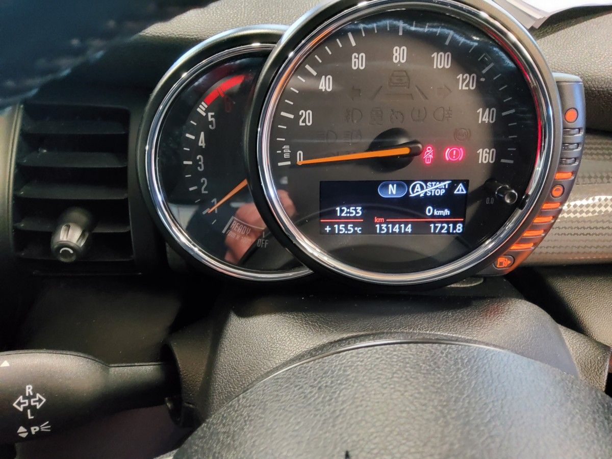 MINI Cooper Cooper D