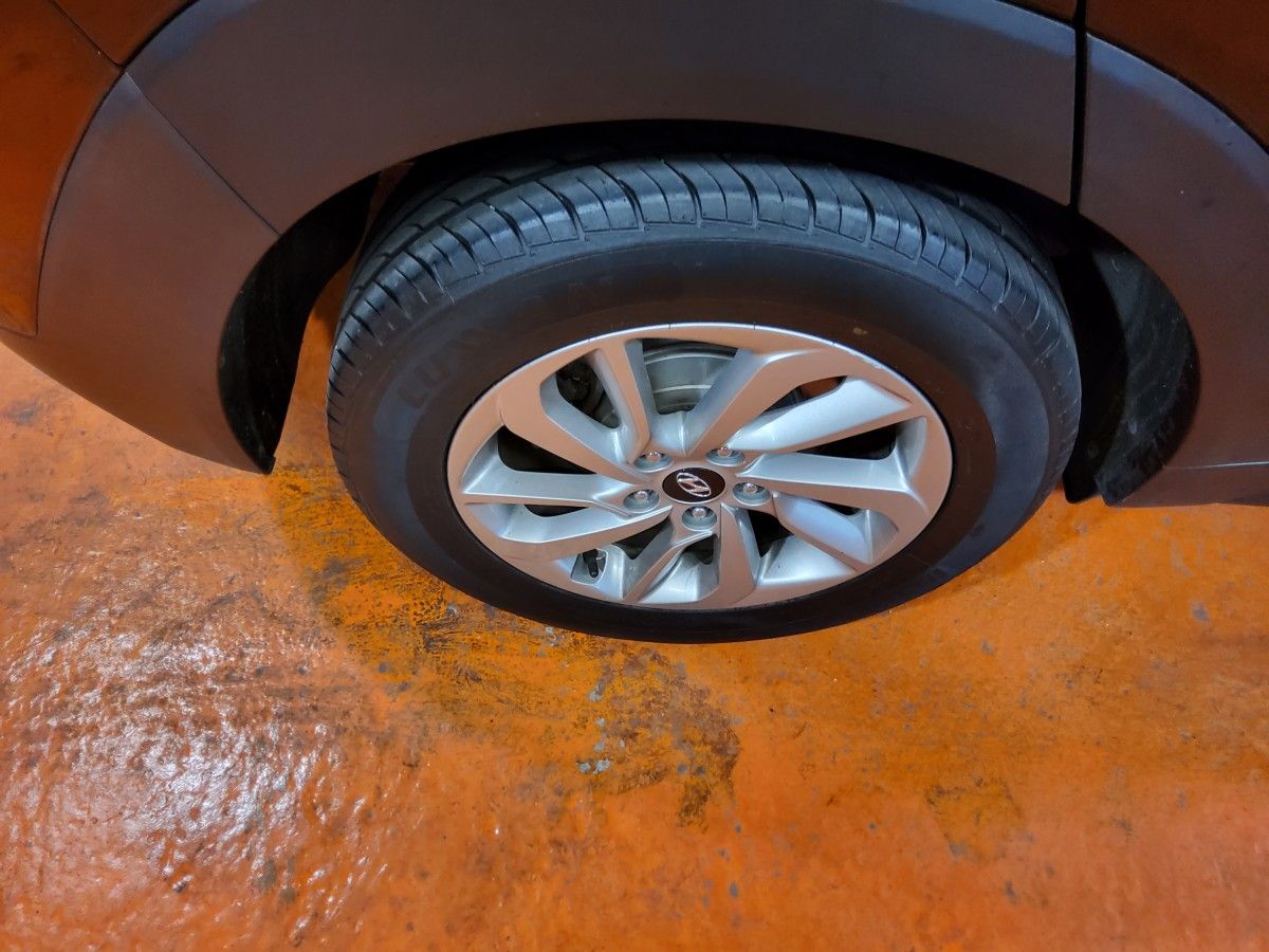 Hyundai Tucson SE 2.0 CRDI 2WD NAV Bd