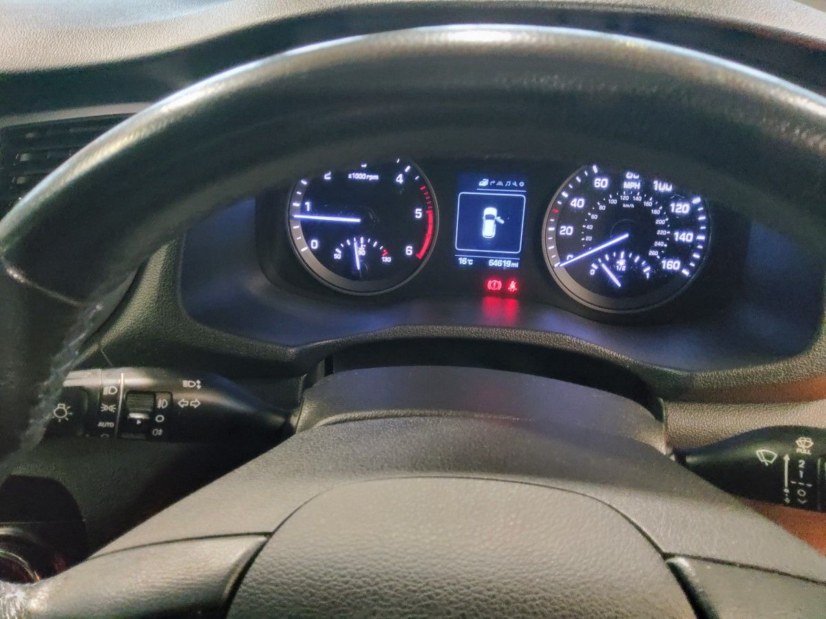 Hyundai Tucson SE 2.0 CRDI 2WD NAV Bd