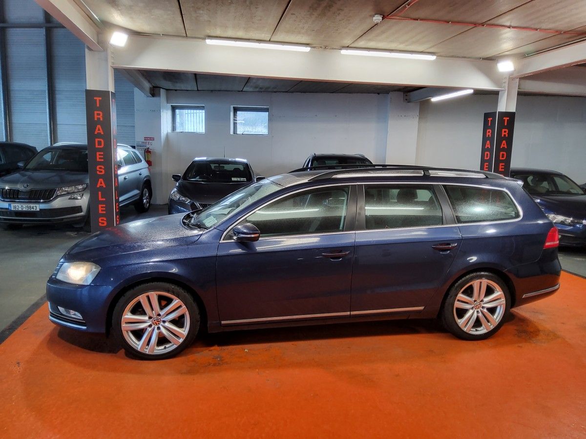 Volkswagen Passat 2.0 TDI COMFORTLINE BLUEMOTION TECH VAR
