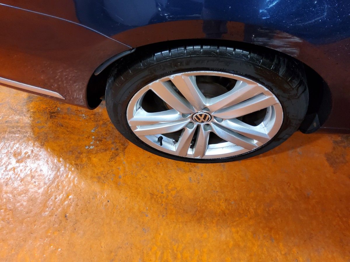 Volkswagen Passat 2.0 TDI COMFORTLINE BLUEMOTION TECH VAR