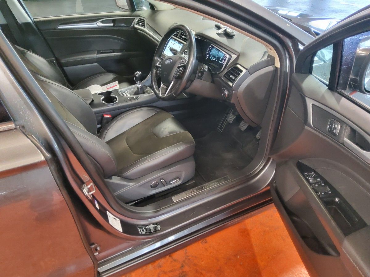 Ford Mondeo 2.0TDCi 180PS Titanium