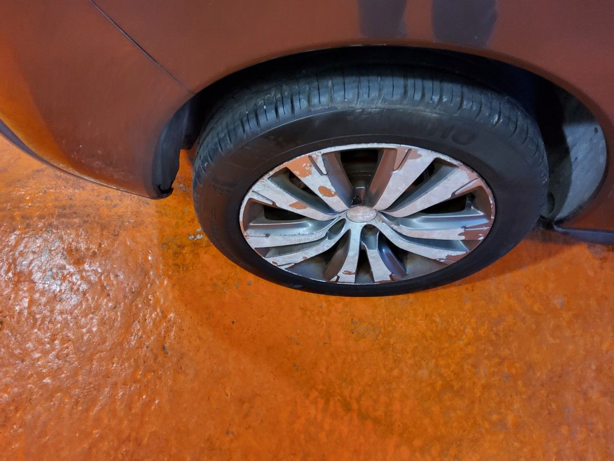 Peugeot 3008 1.6 Hdi 115 bhp Active Grip Control