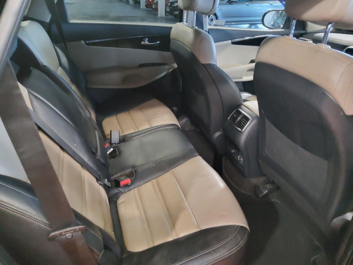 Kia Sorento Platinum 2WD