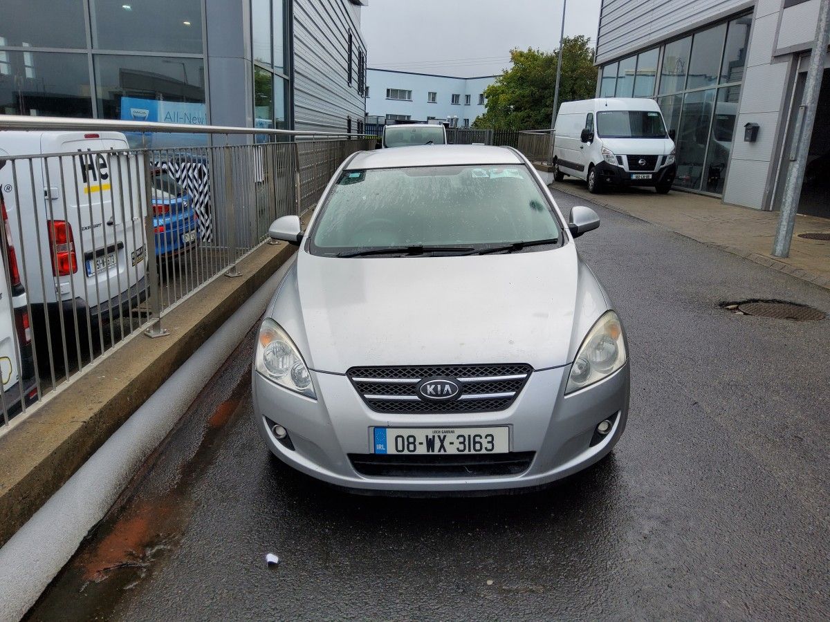 Kia Ceed 1.4 EX