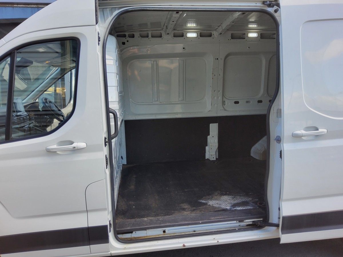 Maxus Deliver 9 DELIVER 9 FWD LH PANEL VAN 4DR