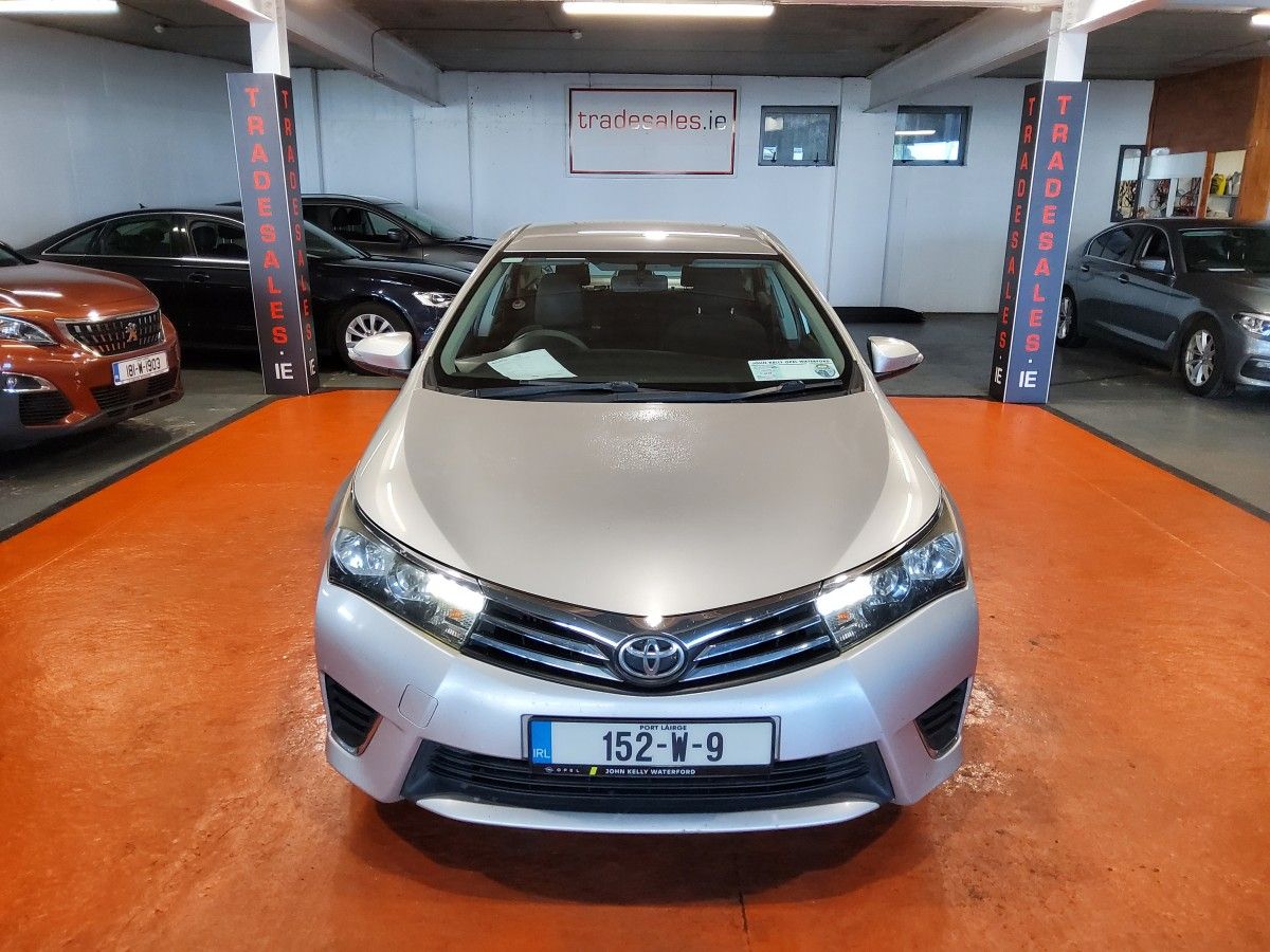 Toyota Corolla D-4D 90 (1.4) Terra