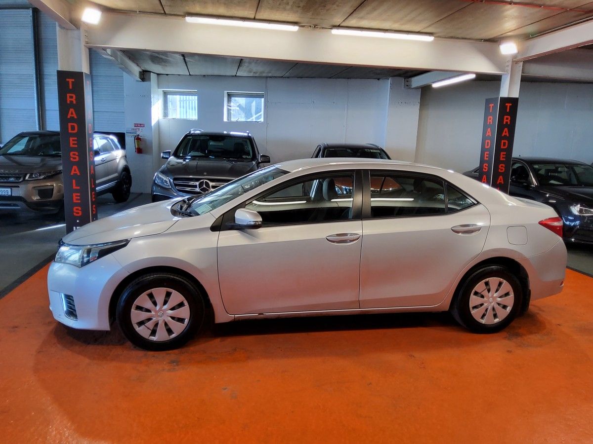 Toyota Corolla D-4D 90 (1.4) Terra