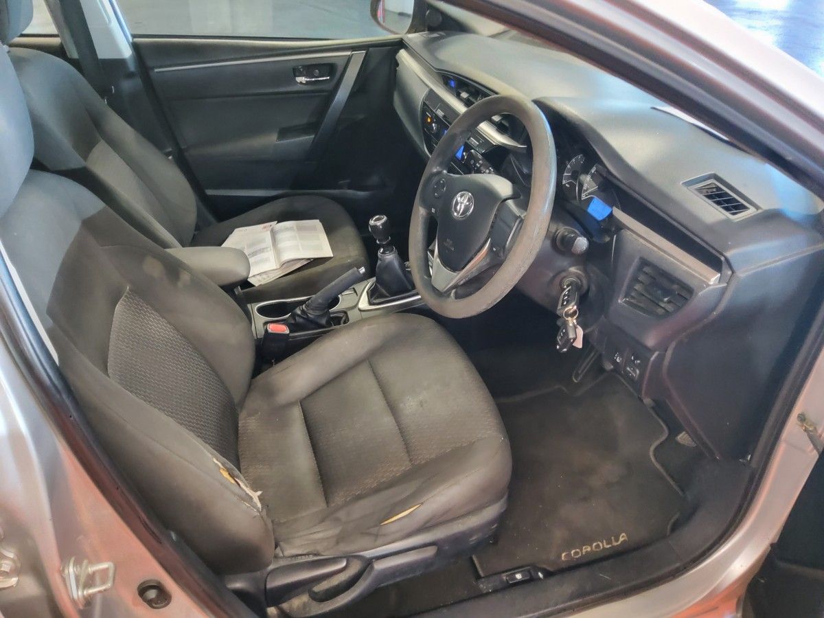 Toyota Corolla D-4D 90 (1.4) Terra