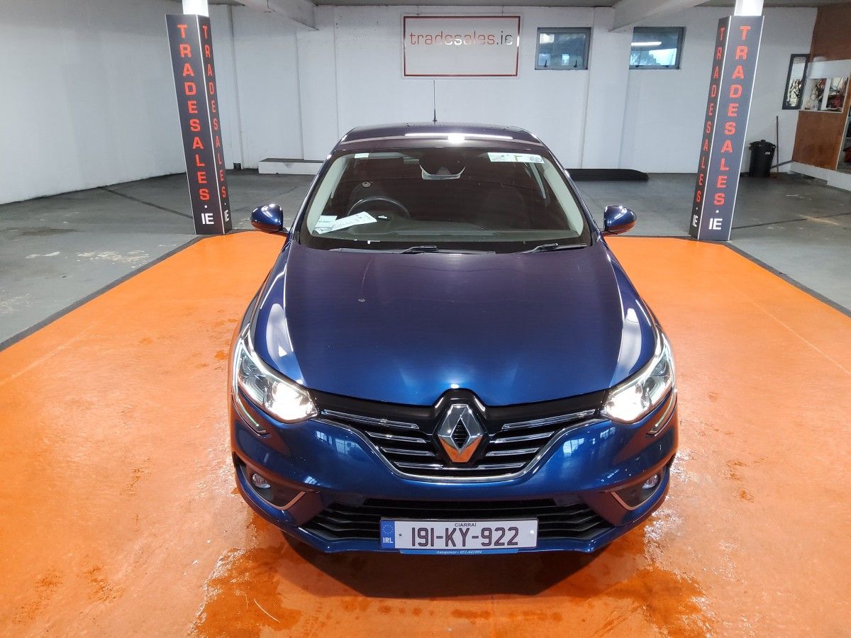 Renault Megane 1.3TCe 140 GPF ICONIC