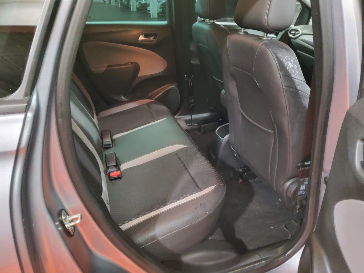 Opel Crossland X 1.2i 83PS 5 Speed SE