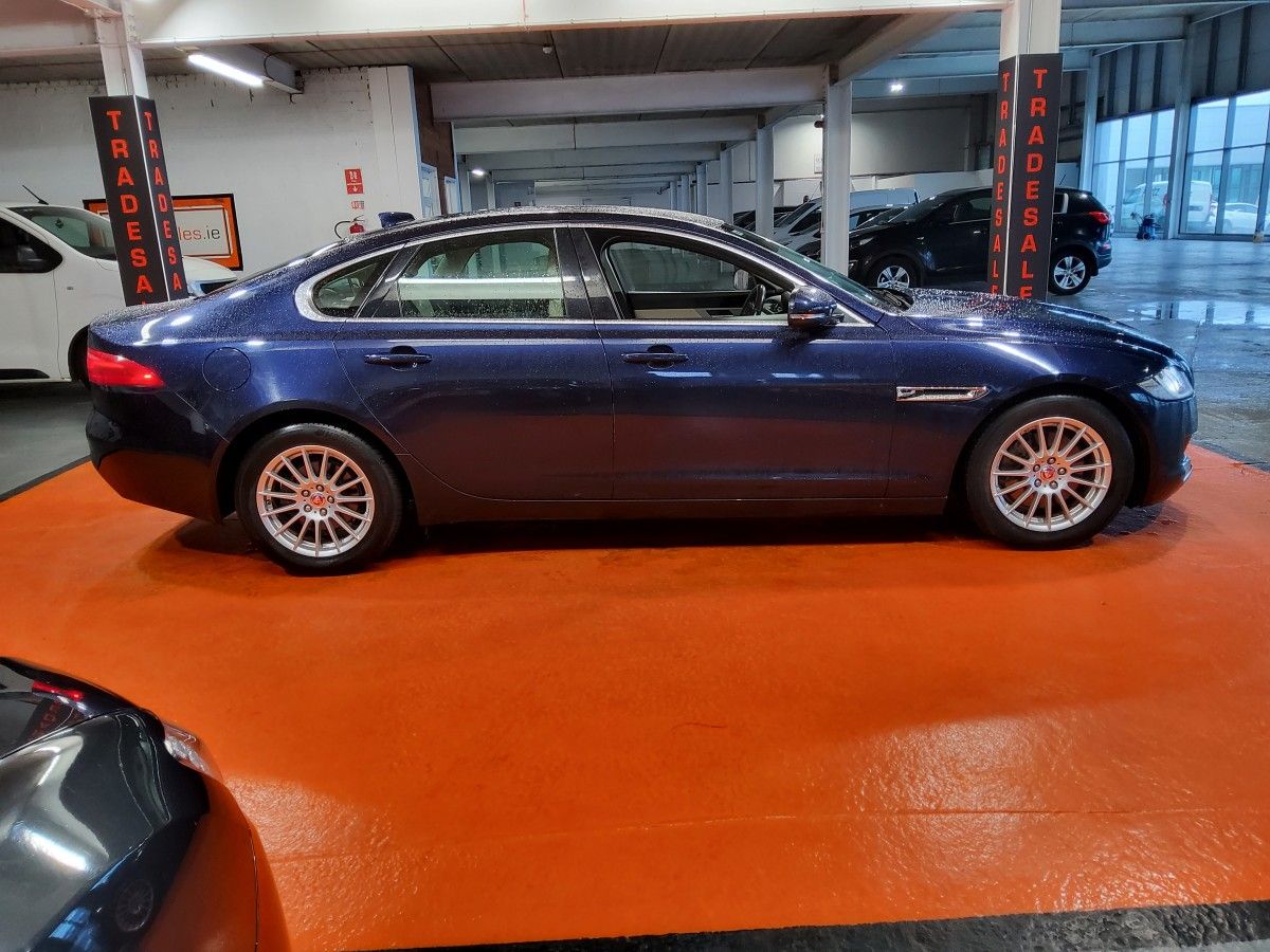 Jaguar XF 2.0 D 163PS Prestige Automatic