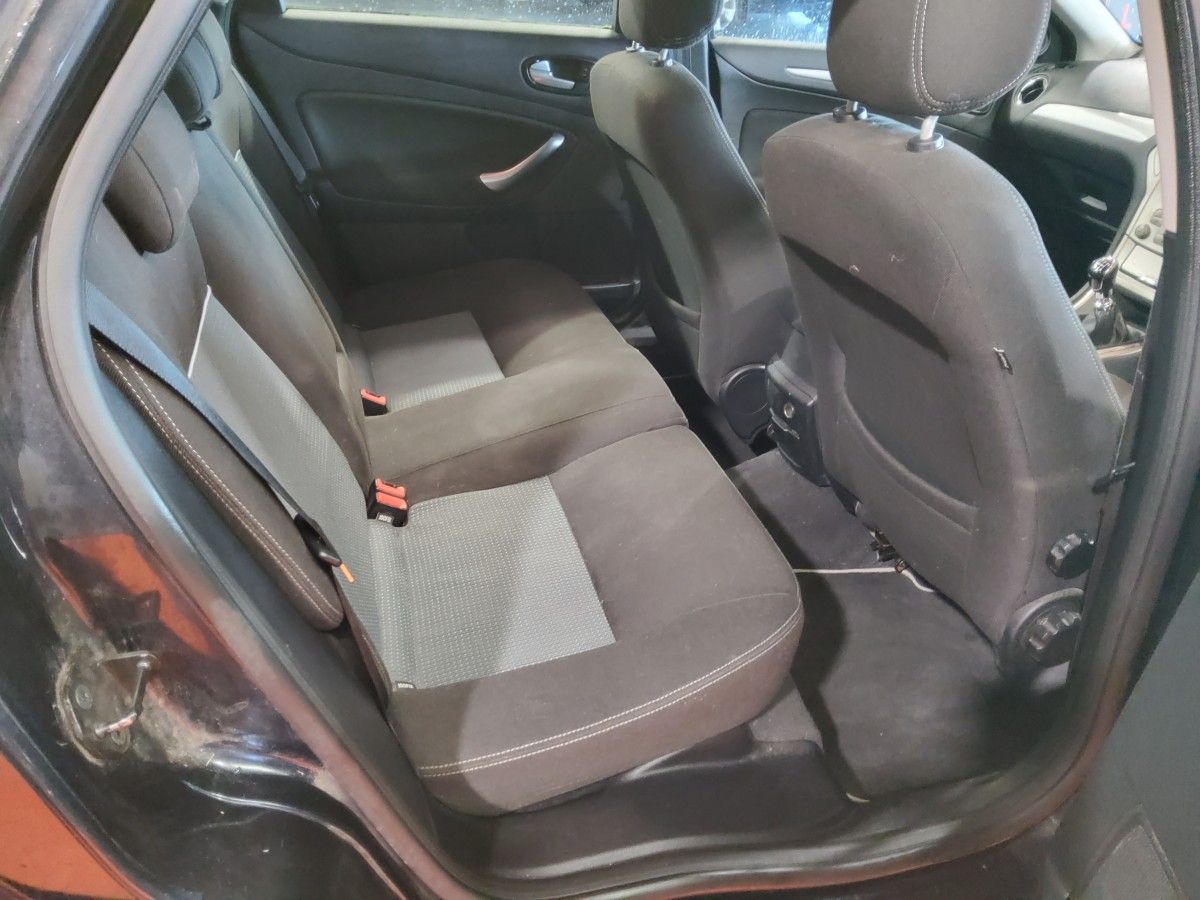 Ford Mondeo 2.0TDCi 140PS Zetec