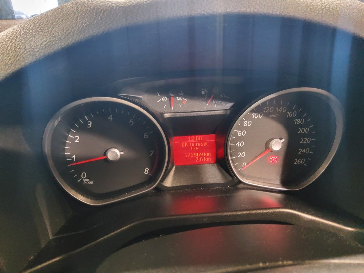 Ford Mondeo 1.6i 110PS Zetec